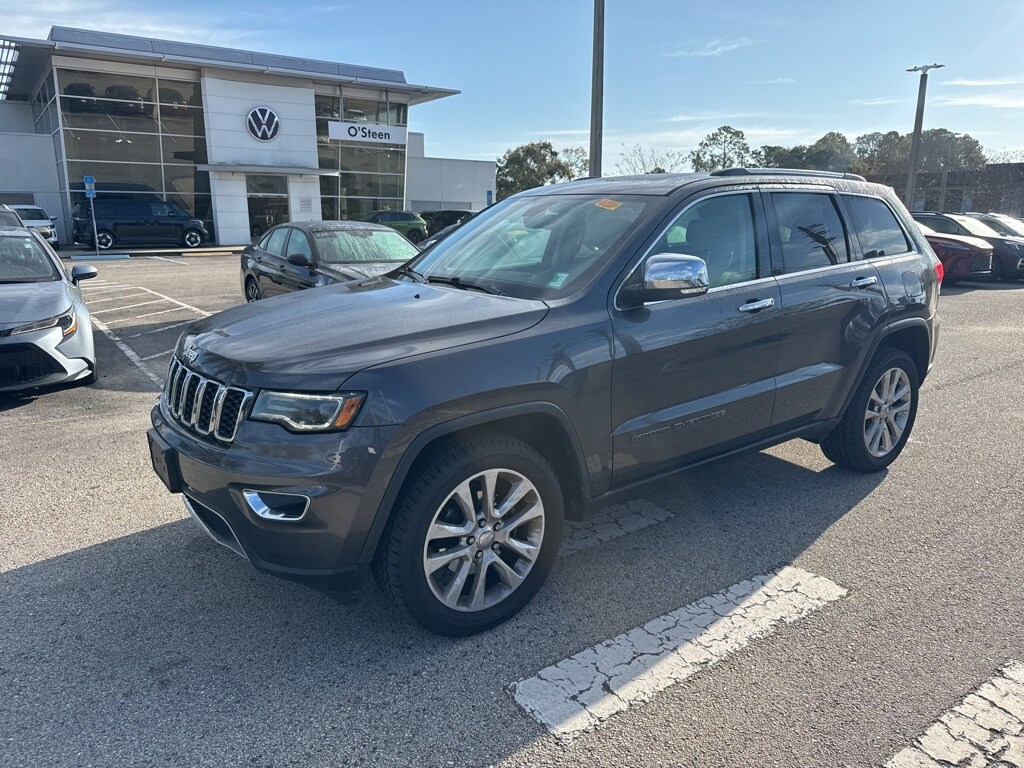 2017 Jeep Grand Cherokee Limited's photo