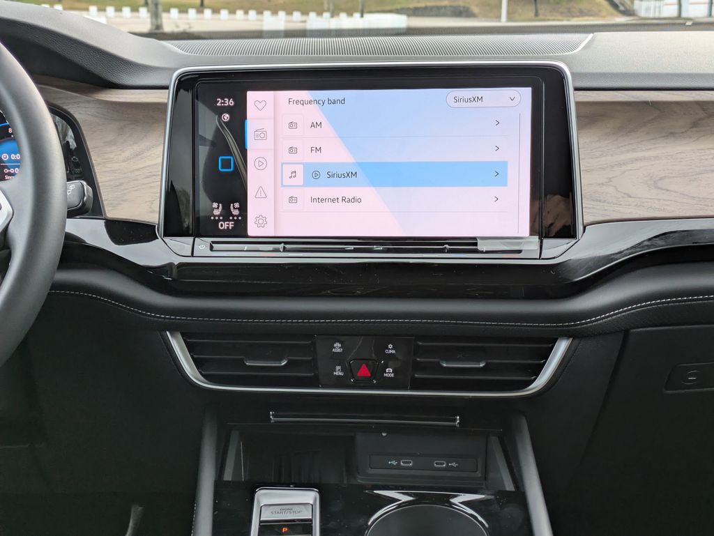 2026 Volkswagen Atlas SE w/Tech - Photo 23