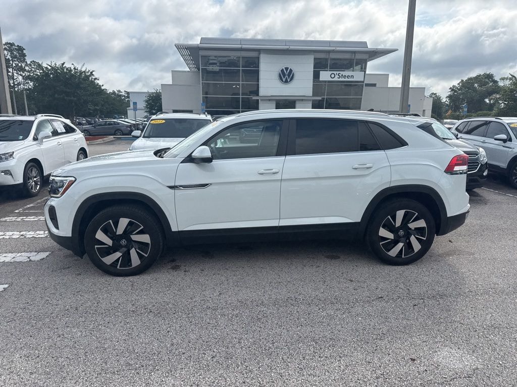 Certified 2024 Volkswagen Atlas Cross Sport 2.0T SE w/Technology SUV