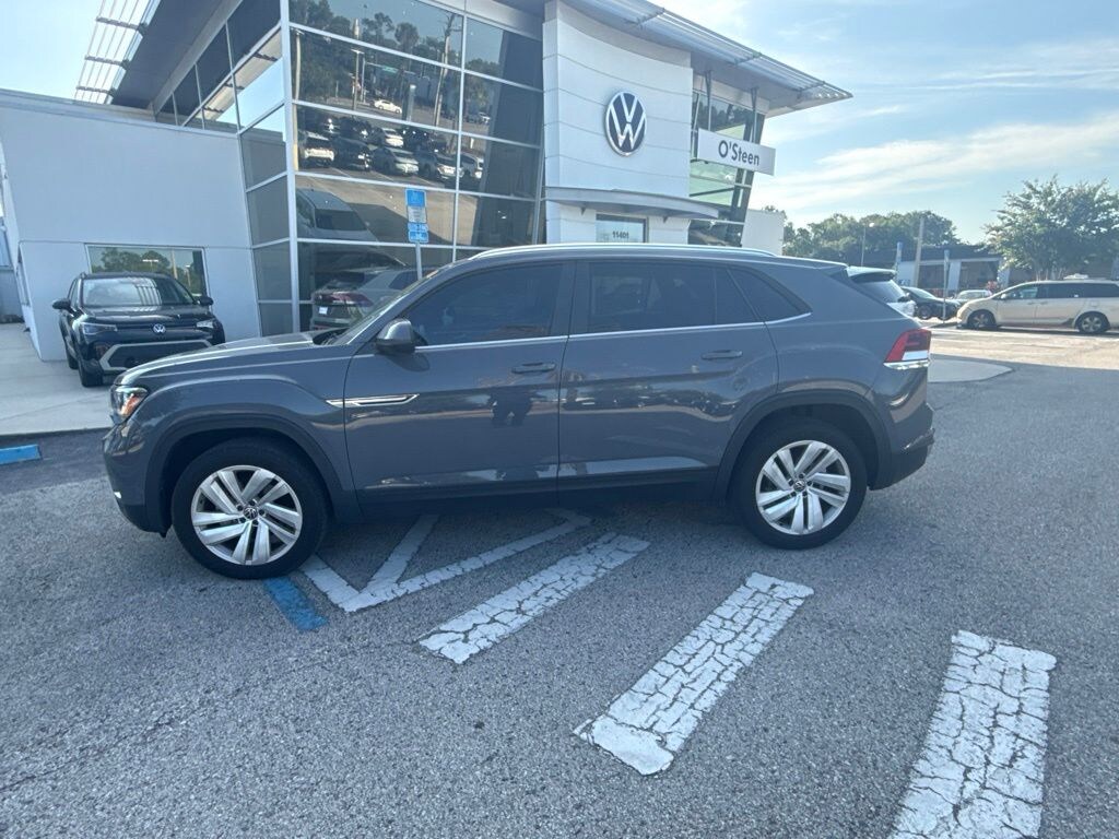 Used 2023 Volkswagen Atlas Cross Sport 2.0T SE w/Technology SUV