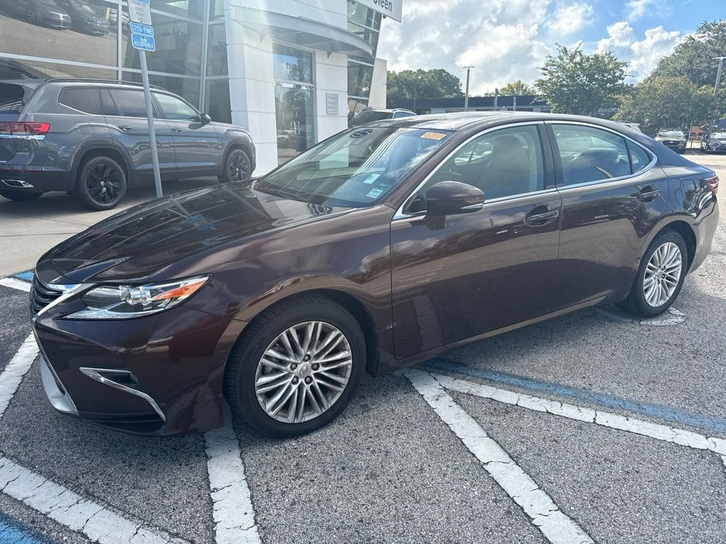 Used 2017 Lexus ES 350 Sedan