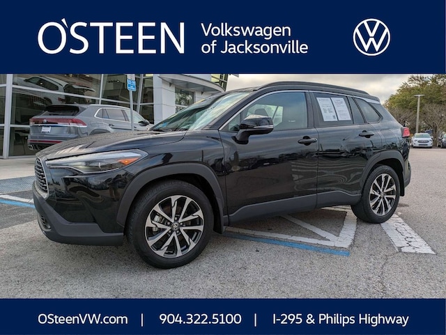 2023 Toyota Corolla Cross XLE SUV