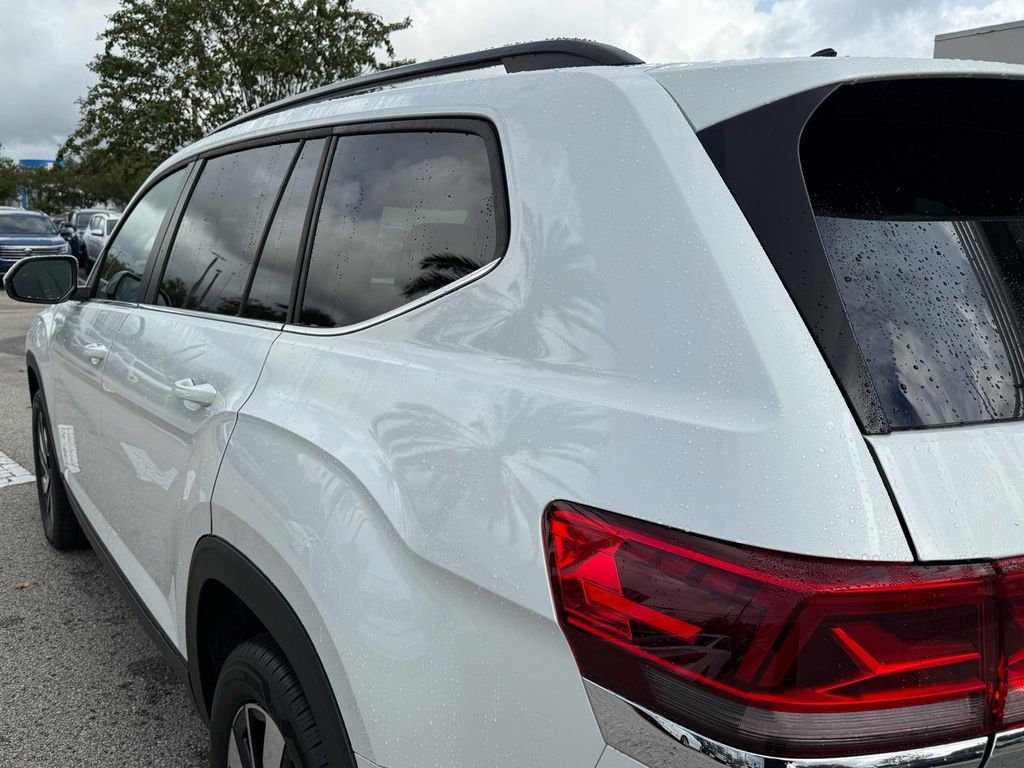 2026 Volkswagen Atlas SE w/Tech - Photo 10