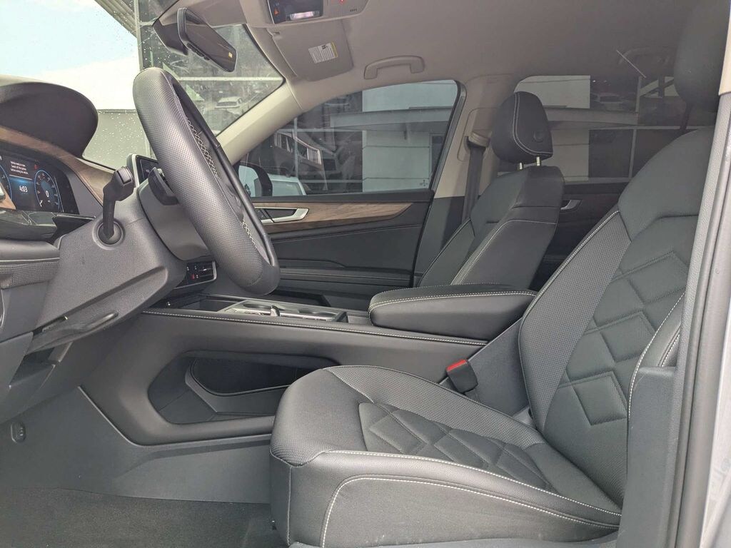 New 2026 Volkswagen Atlas 2.0T SE SUV