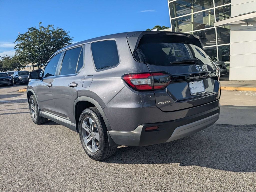 Used 2024 Honda Pilot EX-L 7 Passenger SUV