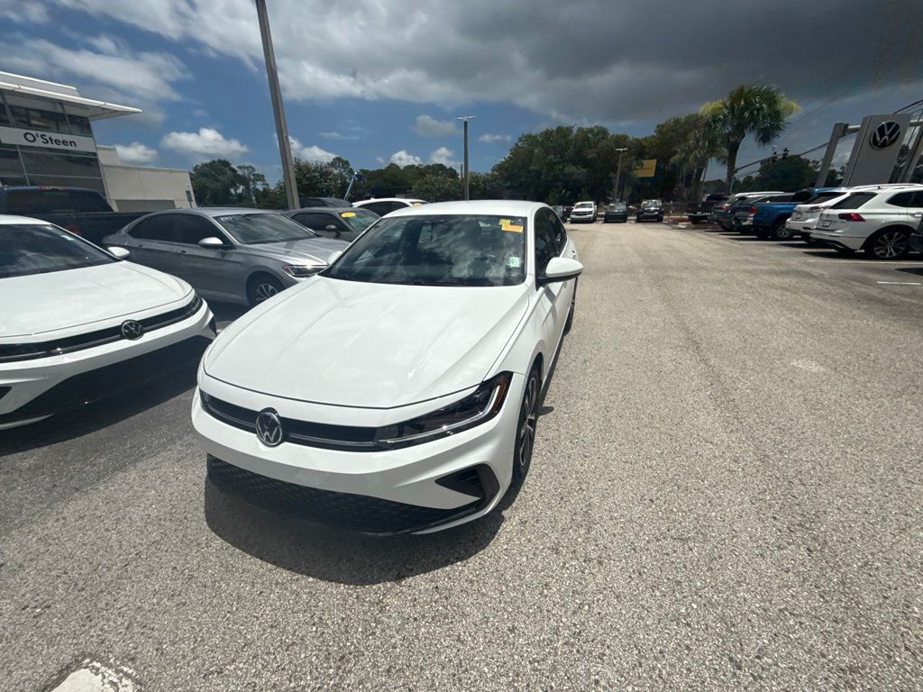 2026 Volkswagen Jetta Sport - Photo 6