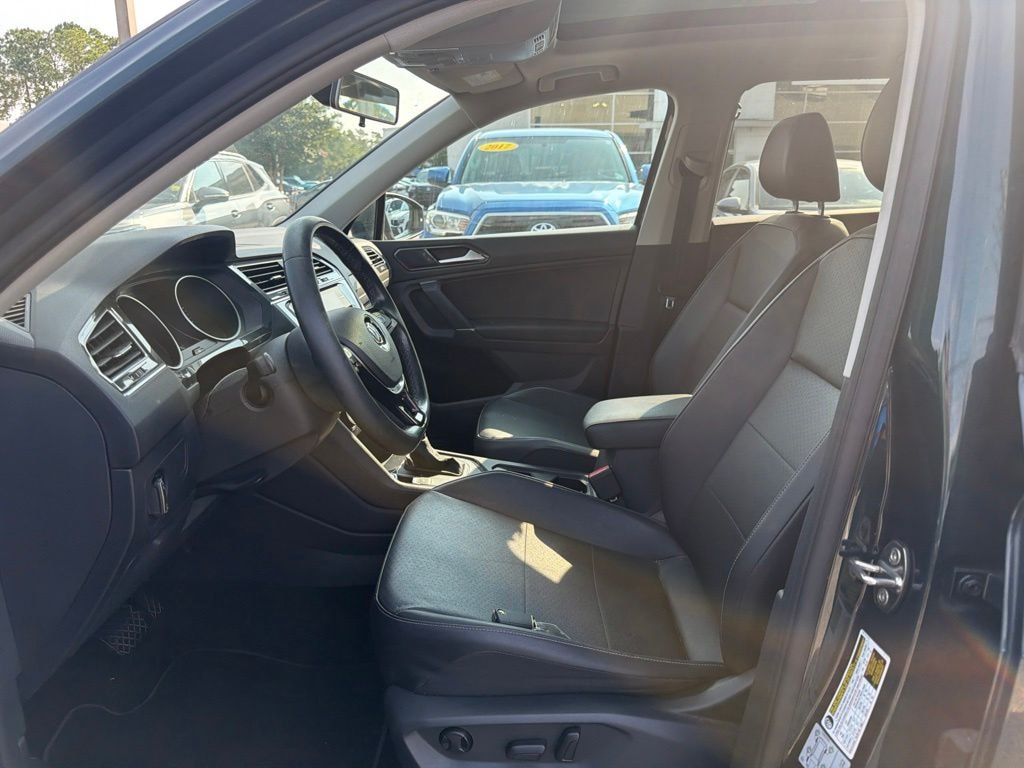 Used 2018 Volkswagen Tiguan 2.0T SEL SUV