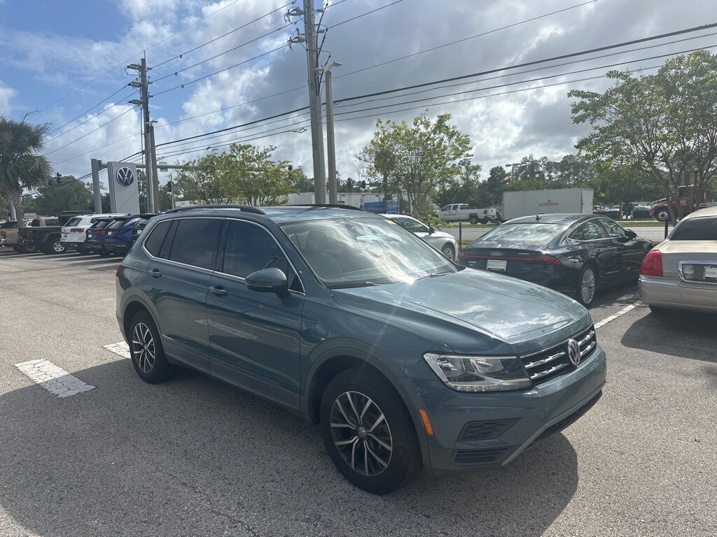 2019 Volkswagen Tiguan SE photo 4