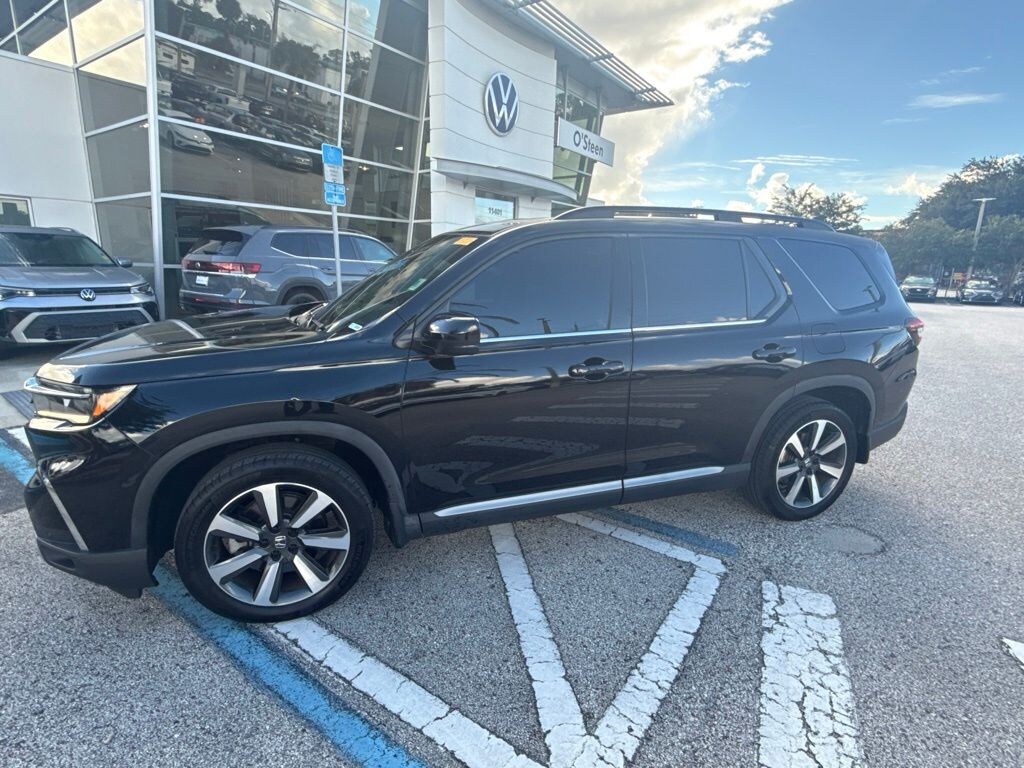 Used 2023 Honda Pilot Touring SUV