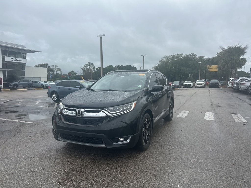 2017 Honda CR-V Touring's photo