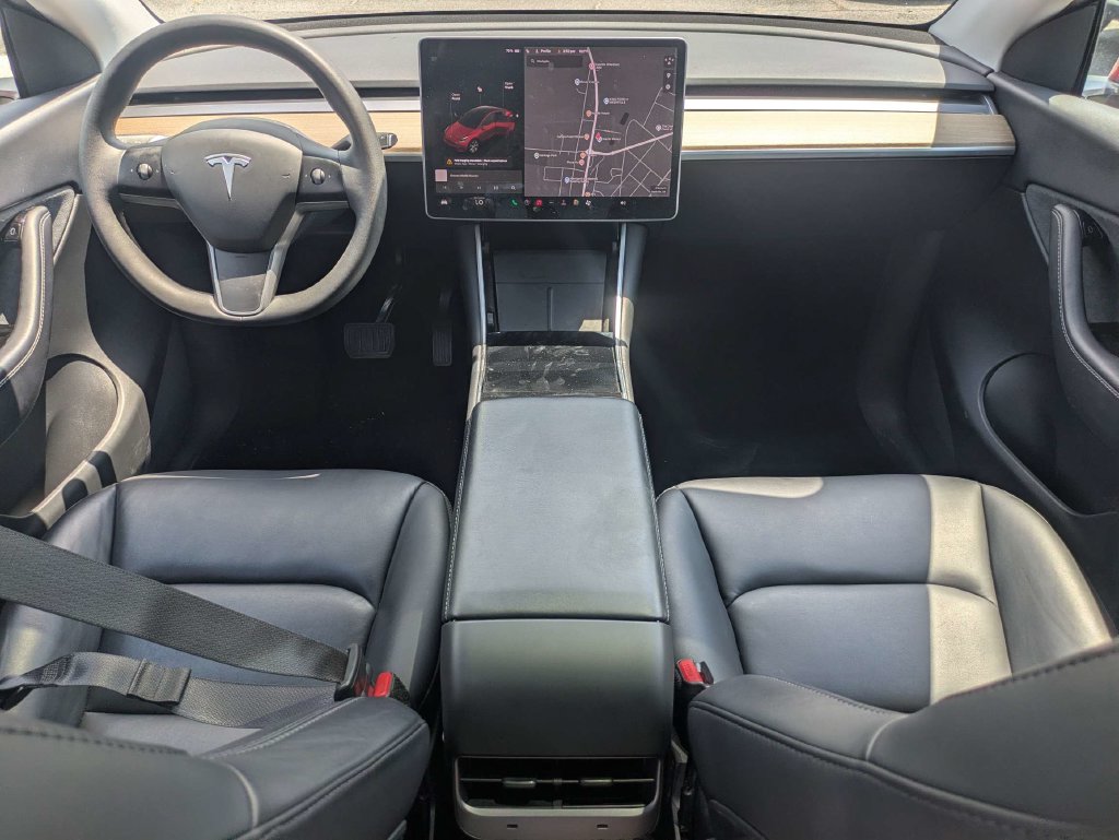 Used 2021 Tesla Model Y Long Range with VIN 5YJYGDEE6MF075691 for sale in Jacksonville, FL
