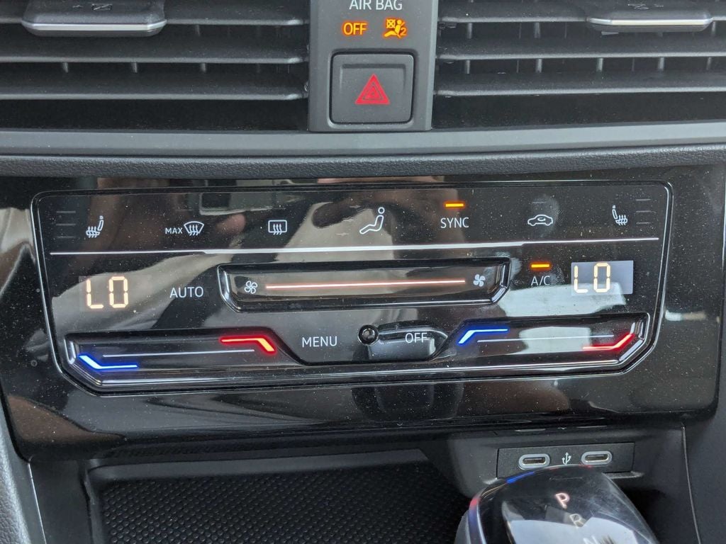 2026 Volkswagen Jetta Sport - Photo 37