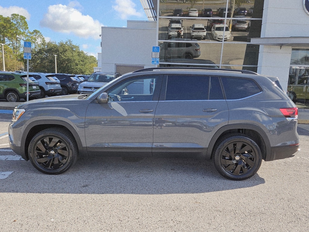New 2026 Volkswagen Atlas 2.0T SE w/Technology SUV