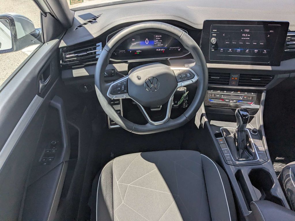 2026 Volkswagen Jetta Sport - Photo 19
