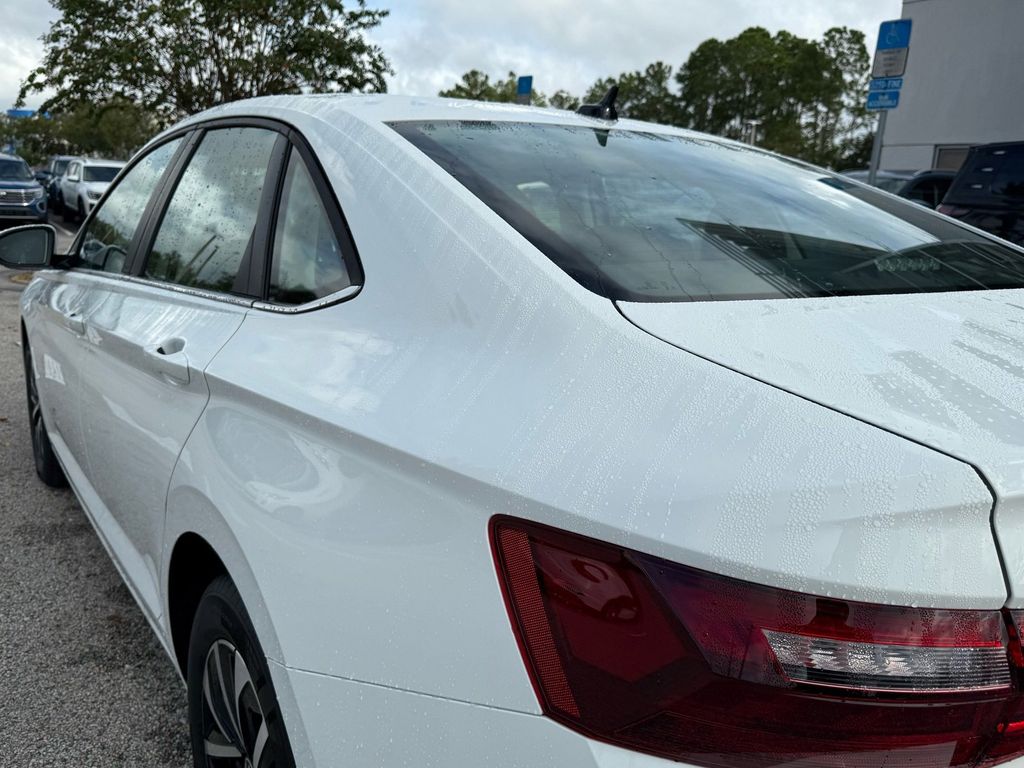 2026 Volkswagen Jetta S - Photo 9