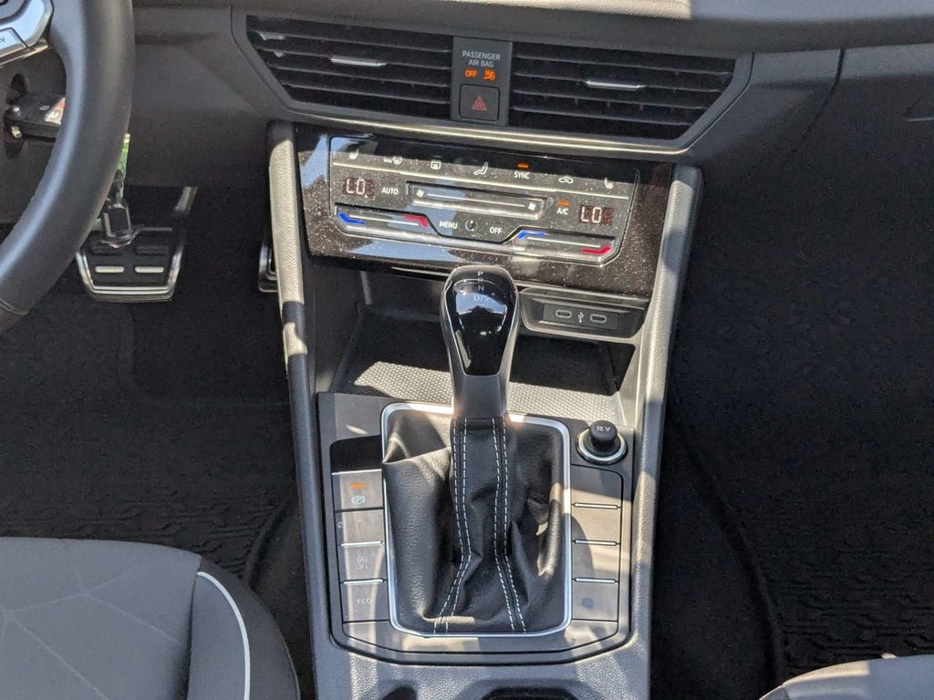 2026 Volkswagen Jetta Sport - Photo 22