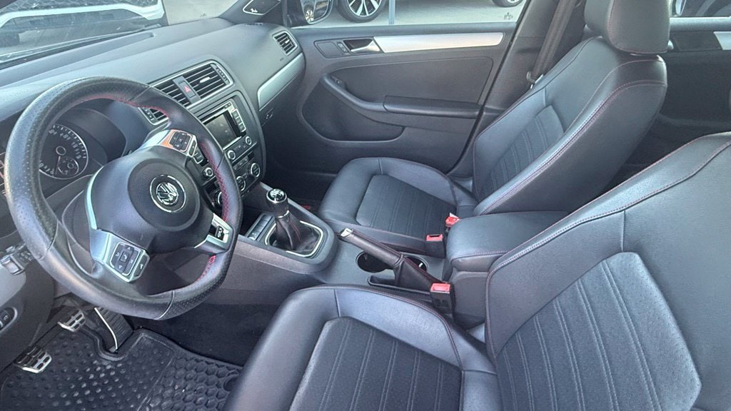 3VW567AJ6DM272511