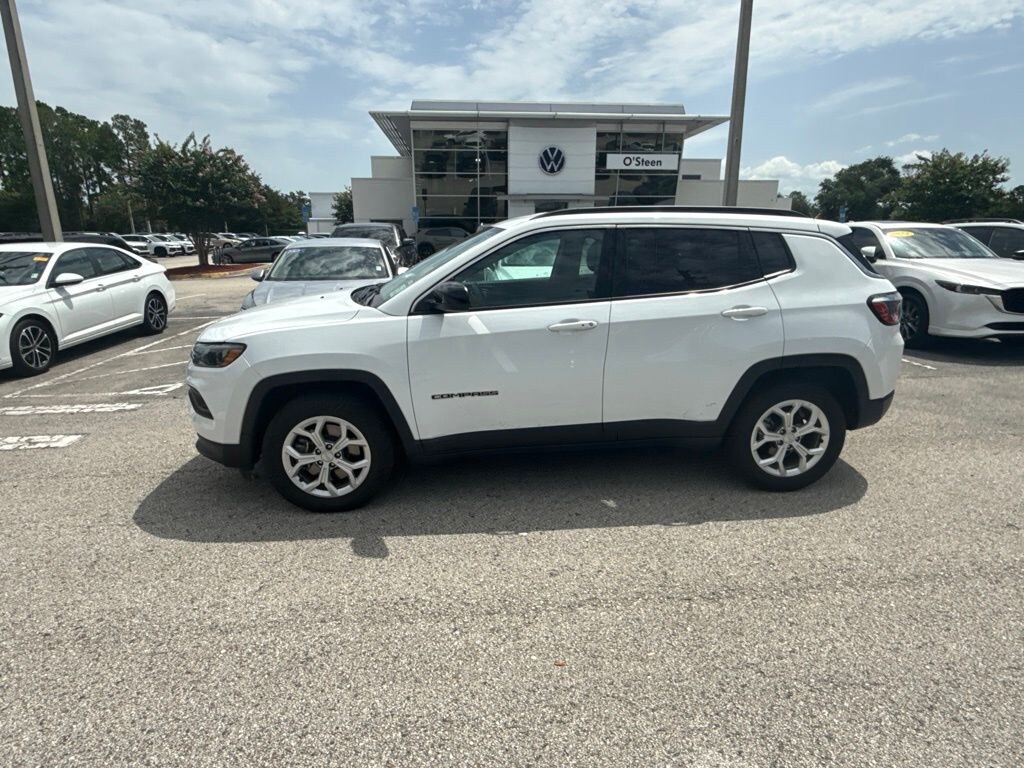 Used 2024 Jeep Compass Latitude SUV