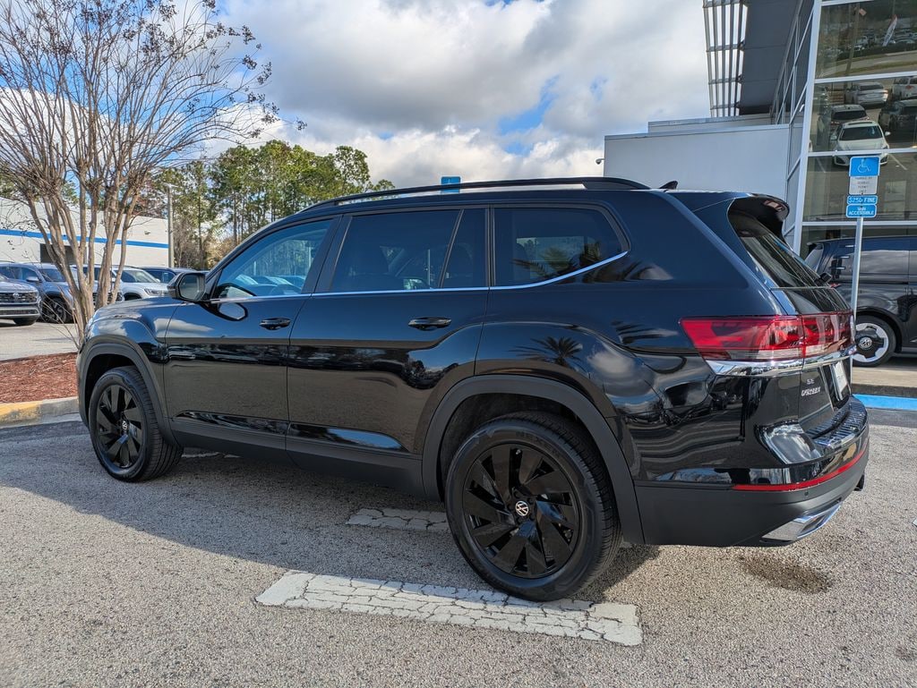 New 2026 Volkswagen Atlas 2.0T SE w/Technology SUV