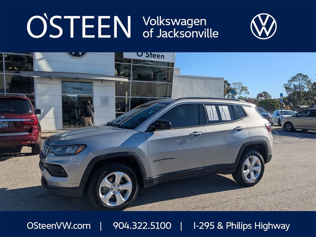 2022 Jeep Compass Latitude's photo