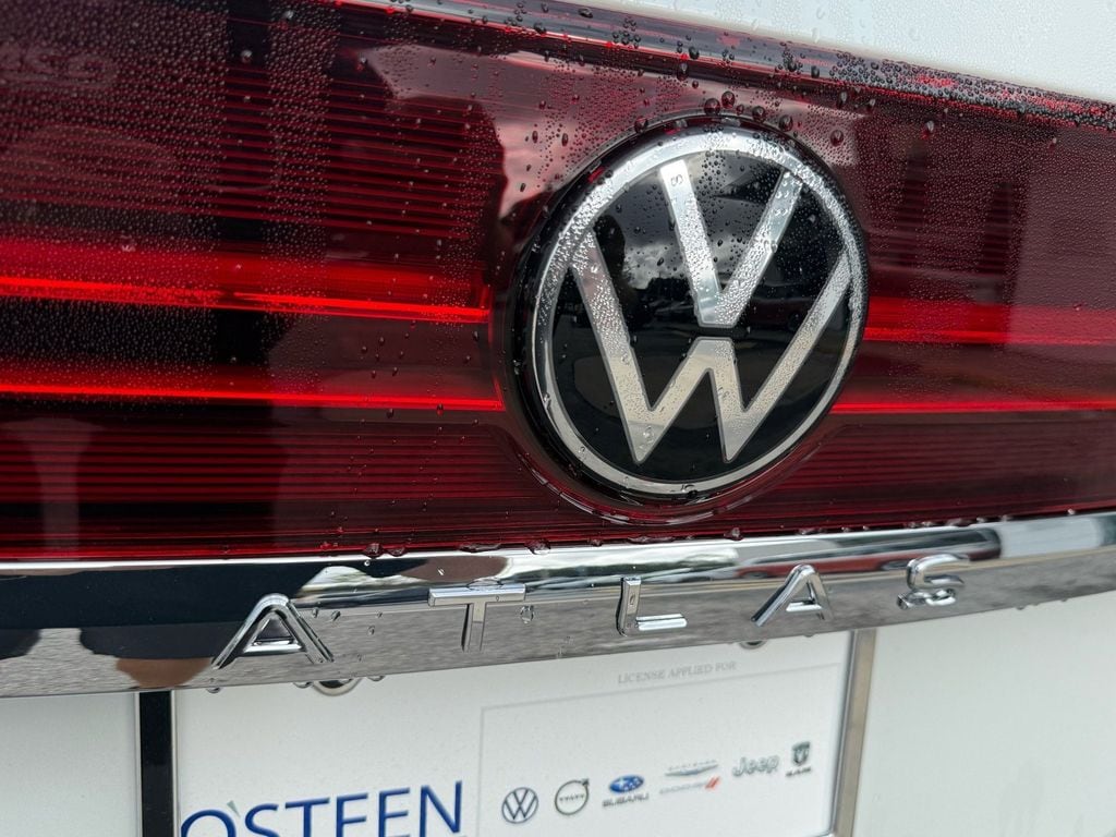 2026 Volkswagen Atlas SE w/Tech - Photo 13