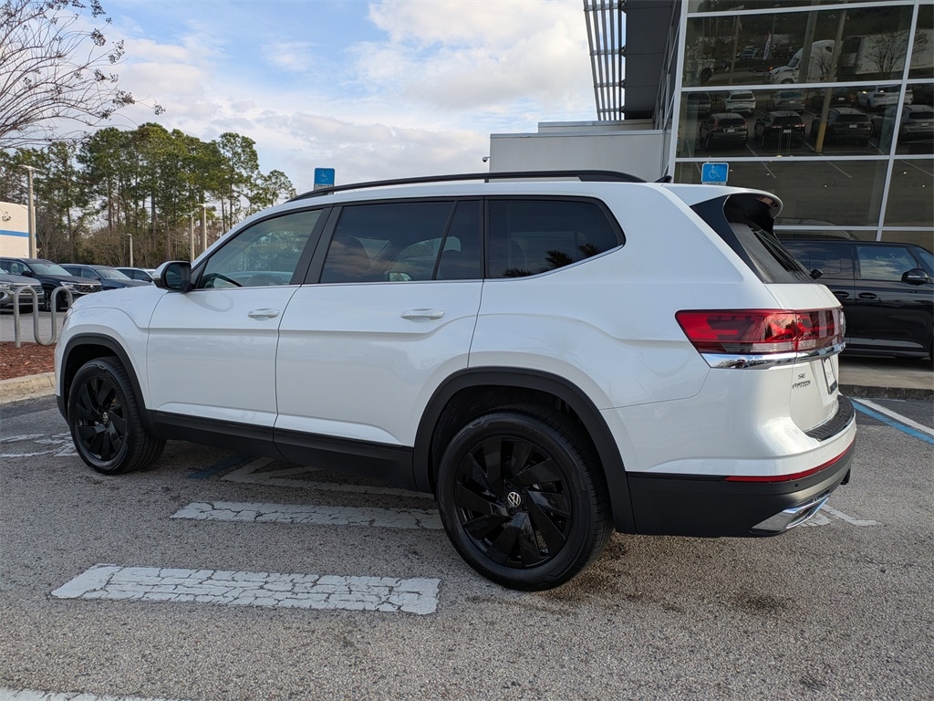 New 2026 Volkswagen Atlas 2.0T SE w/Technology SUV