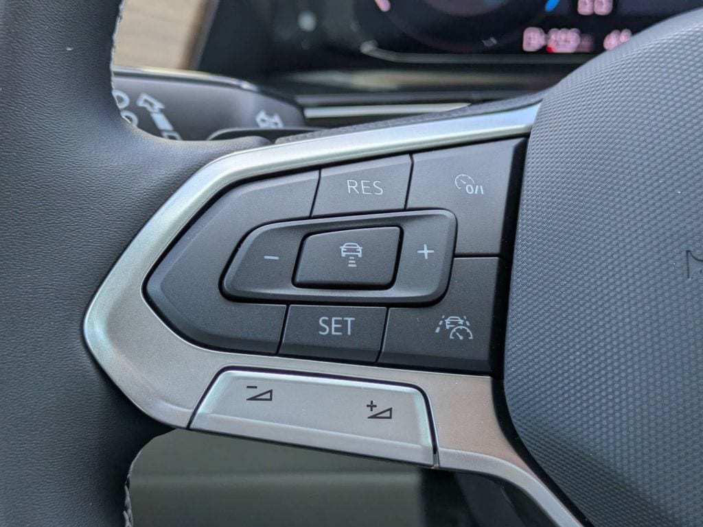 2026 Volkswagen Atlas SE - Photo 32
