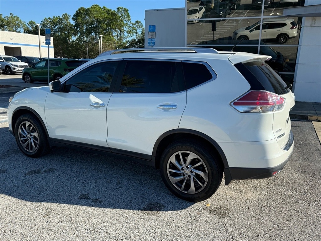 Used 2015 Nissan Rogue SL SUV