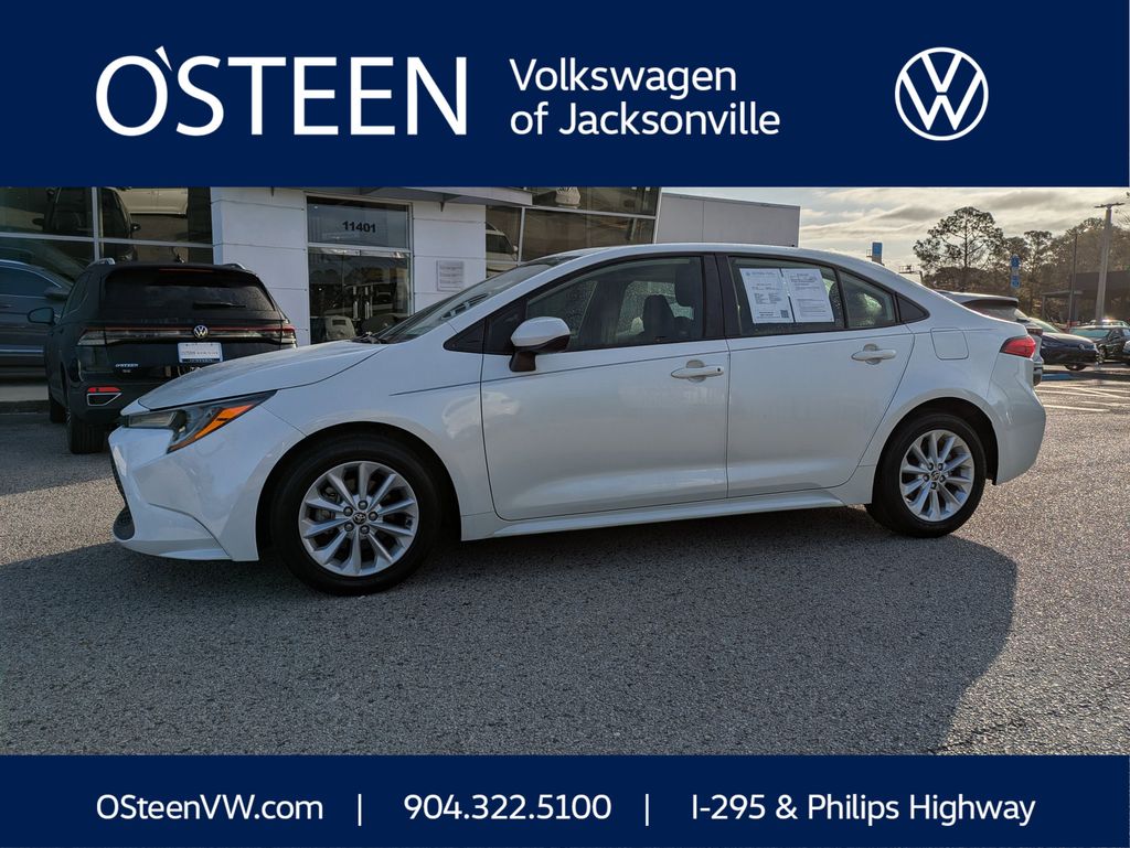 2020 Toyota Corolla LE