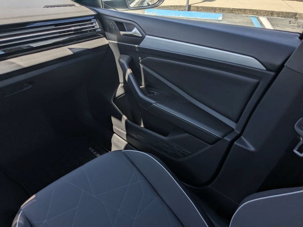 2026 Volkswagen Jetta Sport - Photo 20