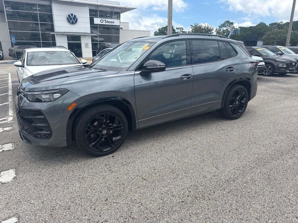 Certified 2026 Volkswagen Tiguan 2.0T SE R-Line Black SUV