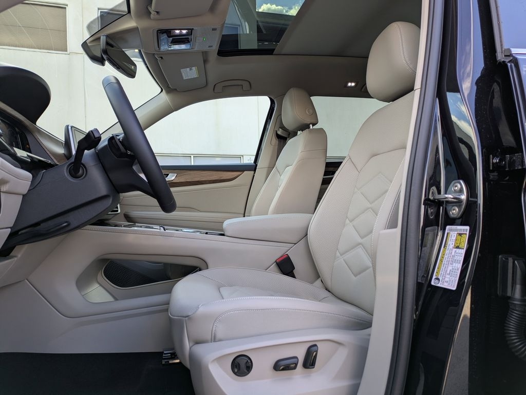 New 2026 Volkswagen Atlas 2.0T SE w/Technology SUV