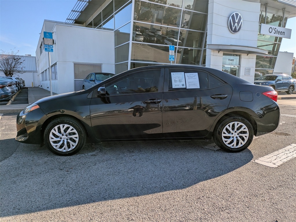 Used 2019 Toyota Corolla LE Sedan