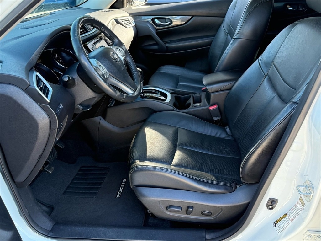 Used 2015 Nissan Rogue SL SUV