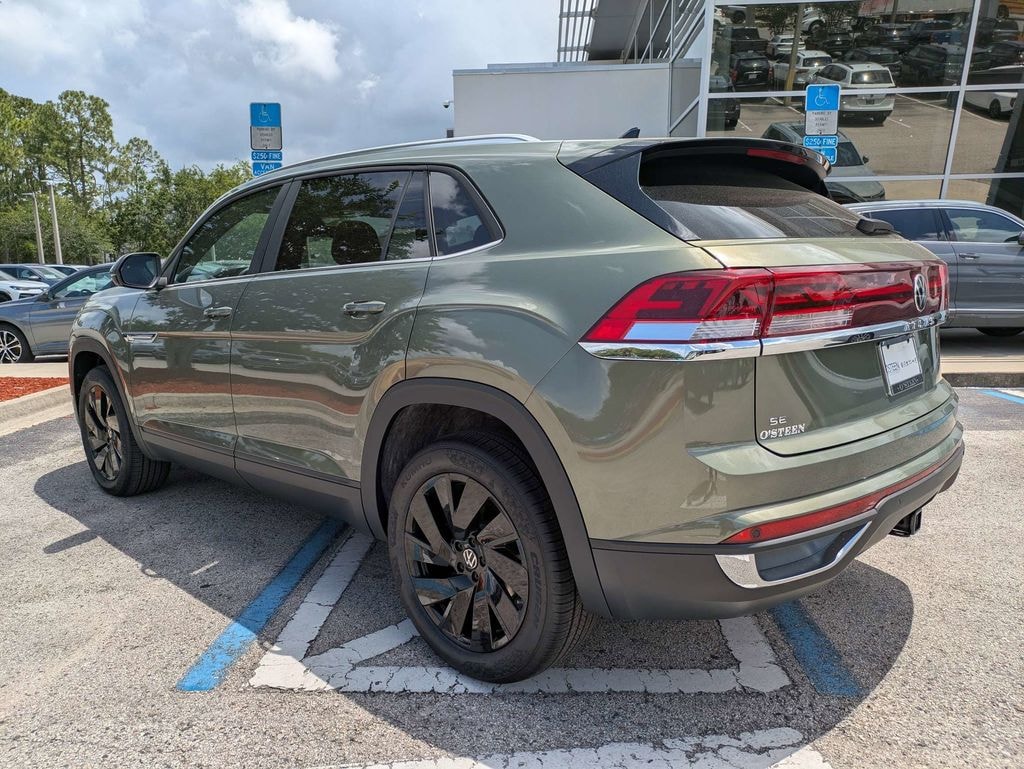 New 2026 Volkswagen Atlas Cross Sport 2.0T SE w/Technology SUV