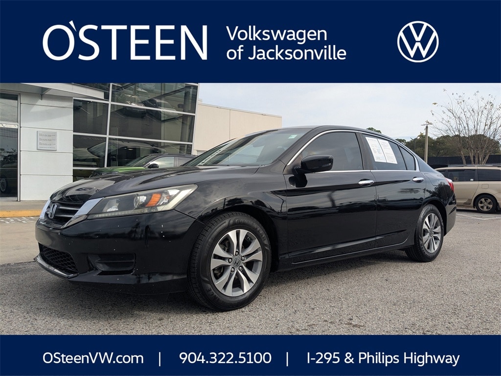 2014 Honda Accord LX's photo