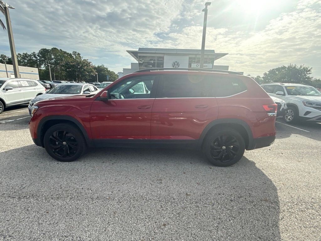 Used 2023 Volkswagen Atlas 3.6L V6 SE w/Technology SUV