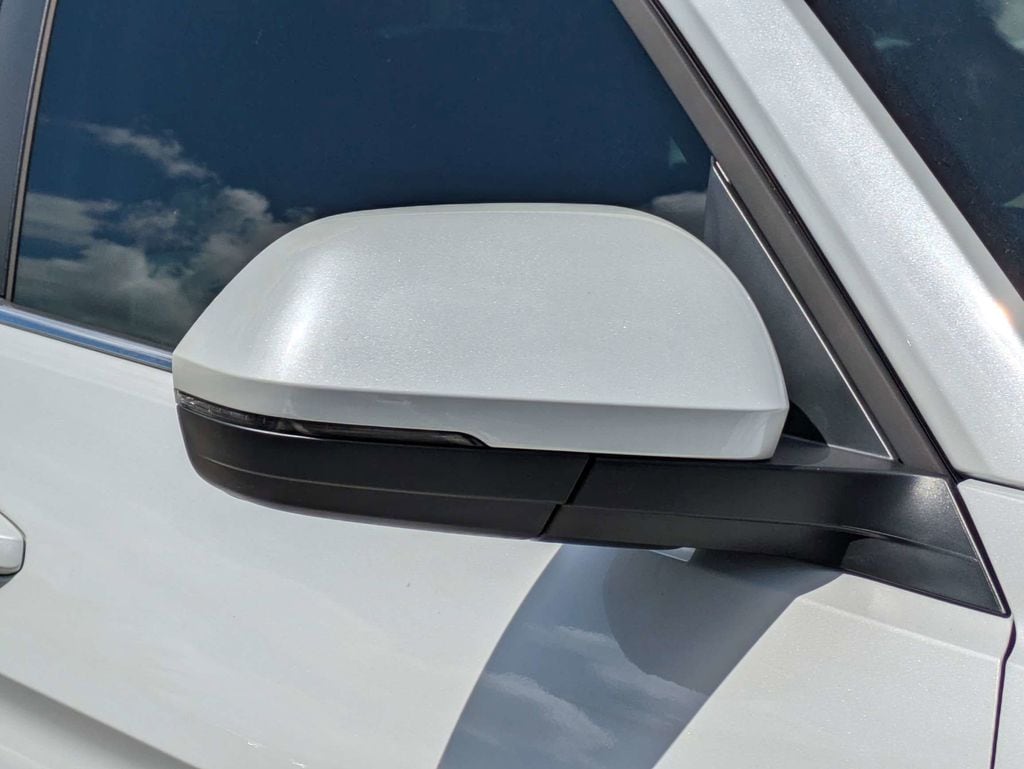 2026 Volkswagen Atlas SE - Photo 12