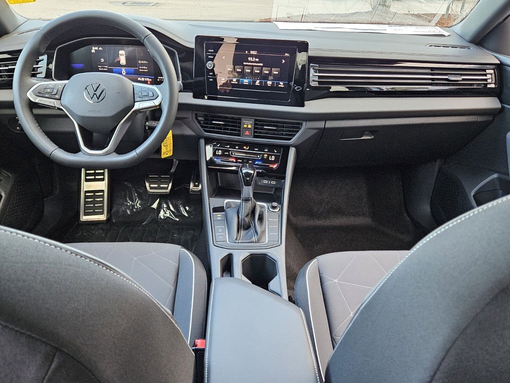 2026 Volkswagen Jetta Sport - Photo 8