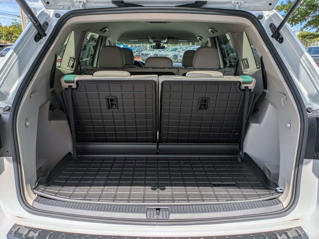 2026 Volkswagen Atlas SE - Photo 13