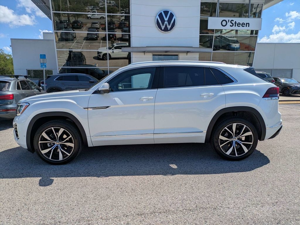 New 2026 Volkswagen Atlas Cross Sport 2.0T SEL Premium R-Line SUV