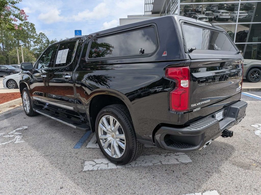 Used 2025 Chevrolet Silverado 1500 High Country Truck Crew Cab