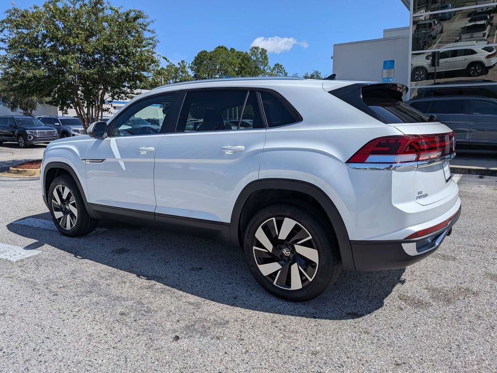 New 2026 Volkswagen Atlas Cross Sport 2.0T SE w/Technology SUV