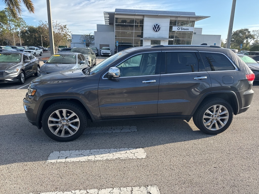Used 2017 Jeep Grand Cherokee Limited 4x4 SUV
