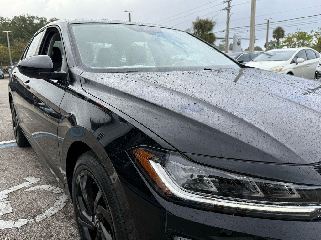 2026 Volkswagen Jetta SE - Photo 20