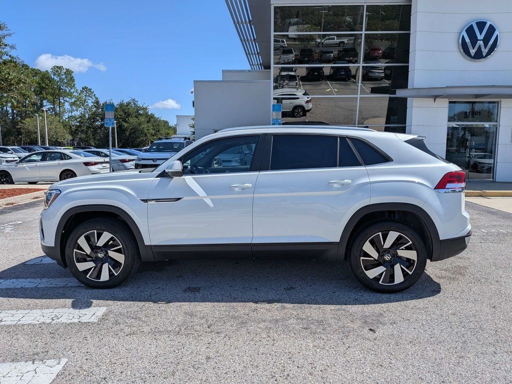 New 2026 Volkswagen Atlas Cross Sport 2.0T SE w/Technology SUV