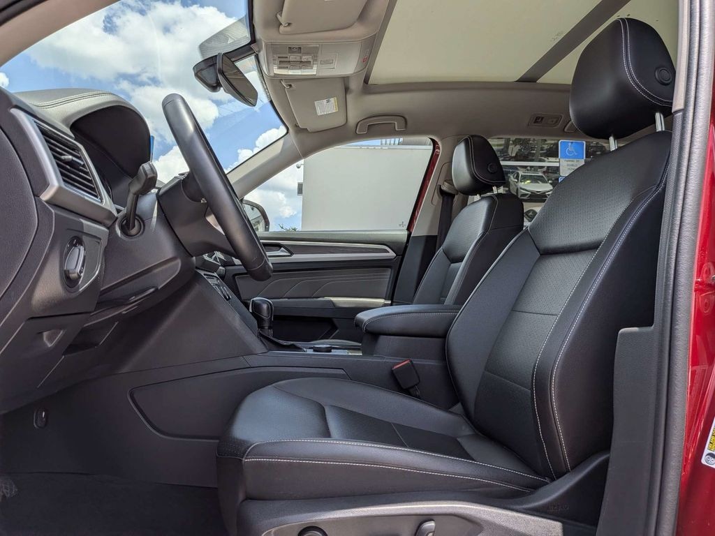 Used 2023 Volkswagen Atlas 3.6L V6 SE w/Technology SUV