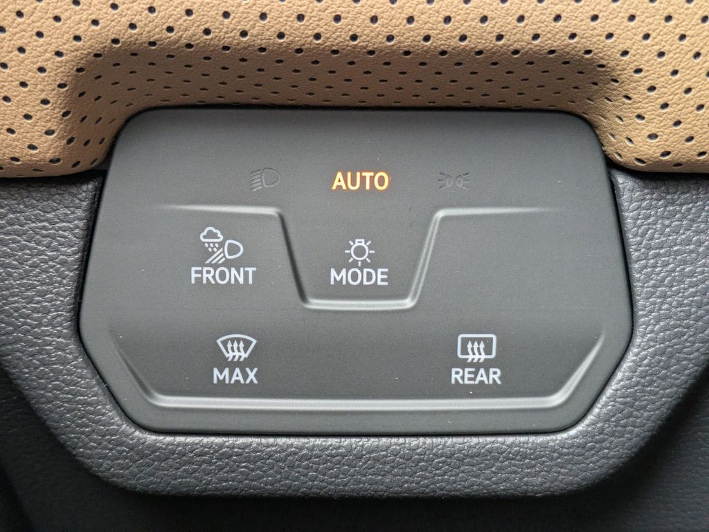 2026 Volkswagen Atlas Cross Sport SEL Premium R-LINE - Photo 36