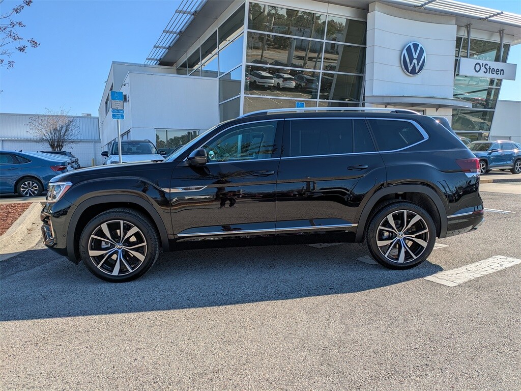 New 2026 Volkswagen Atlas 2.0T SEL Premium R-Line SUV