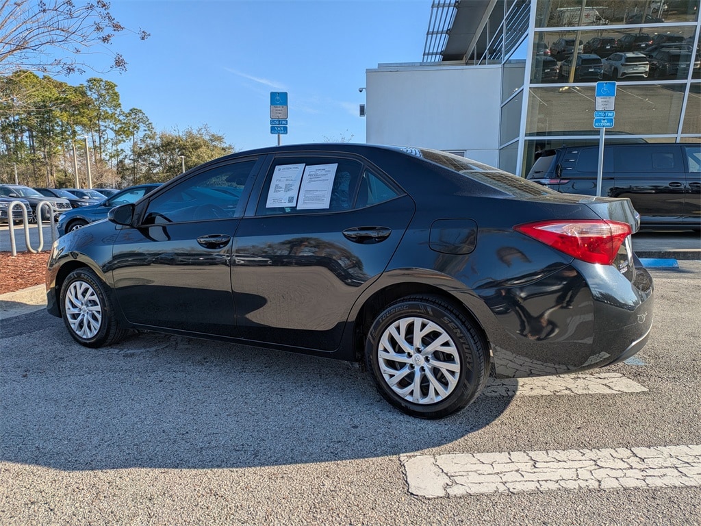 Used 2019 Toyota Corolla LE Sedan